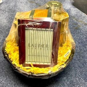 Lauder For Men Holiday Greetings Basket
